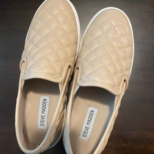 Steve Madden Quilted Slide on Sneaker